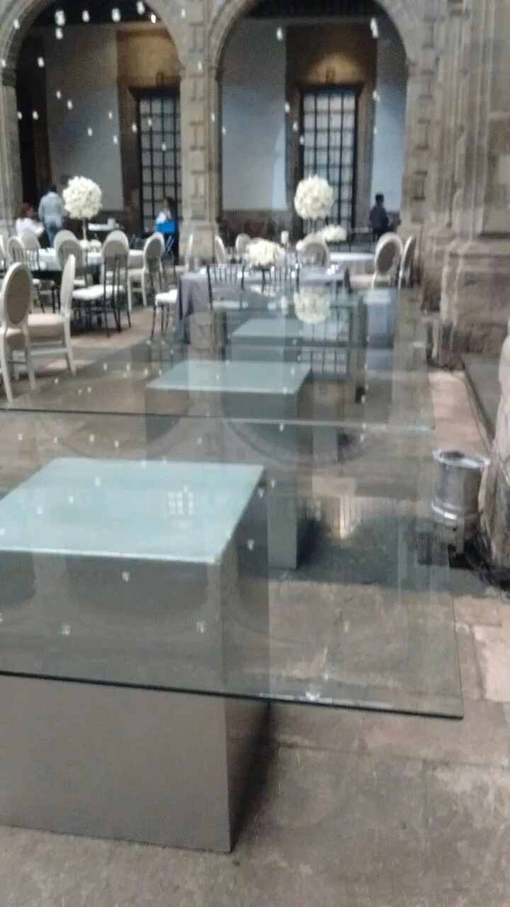 Mesas y comedores para eventos en renta - Perfect Host CDMX
