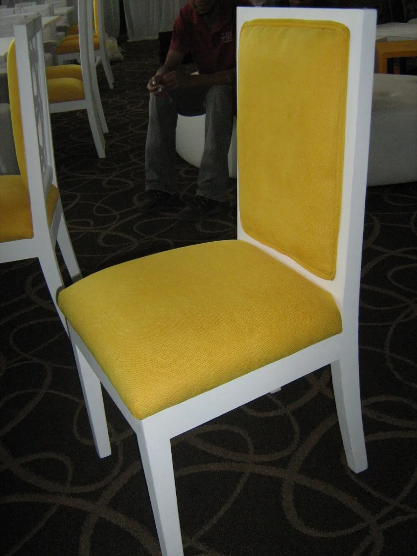 Sillas para eventos en renta - Perfect Host CDMX
